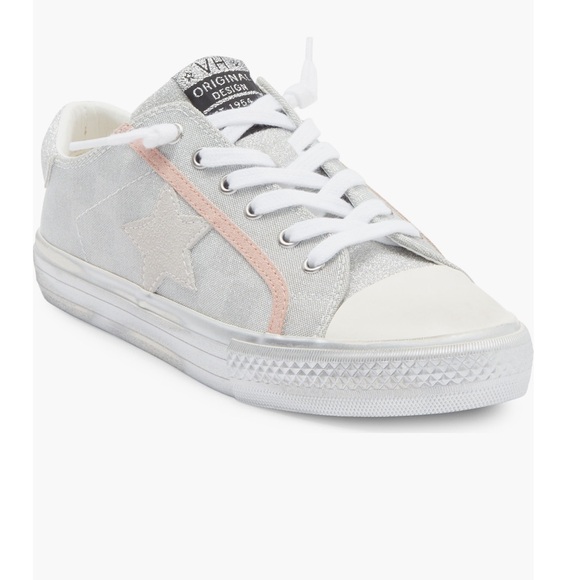 Vintage Havana Shoes - Vintage Havana silver desire sparkle glitter pink trim star shoe size 10 sneaker